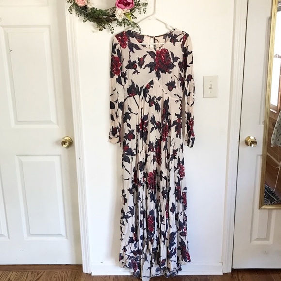 Free People Dresses & Skirts - ✖️ FINAL. FREE PEOPLE FIRST KISS DRESS ✖️